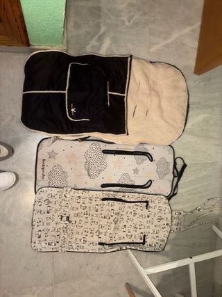 Bugaboo Donkey 3 Negro/Rojo Como nuevo.