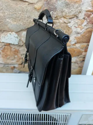 Maletín ejecutivo piel negro a estrenar