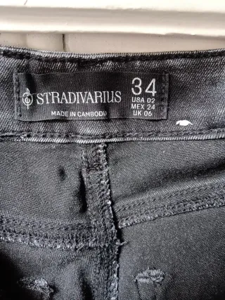 Pantalón vaquero negro