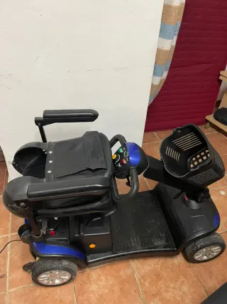 Scooter eléctrico movilidad reducida