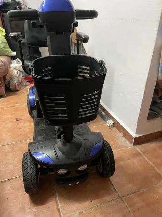 Scooter eléctrico movilidad reducida