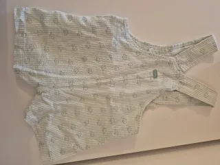 Petos de bebé con estampado de elefantes