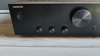 Amplificador Integrado Onkyo A-9010 Negro.