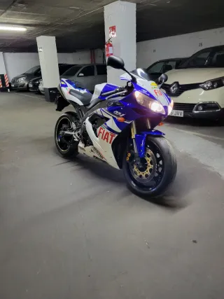 Yamaha R1 2005 - 20.000 km