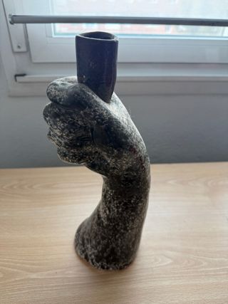 Candelabro de cerámica mano