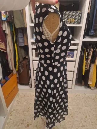 Vestido lunares negro y blanco