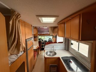 Autocaravana Pilote Aventura - año 2005 –95.000 km