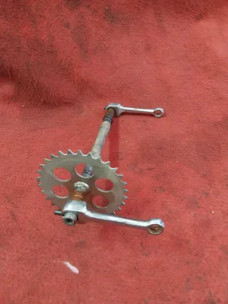 Eje pedales Puch Condor 3 basculante