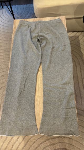 Pantalón chándal gris Nike