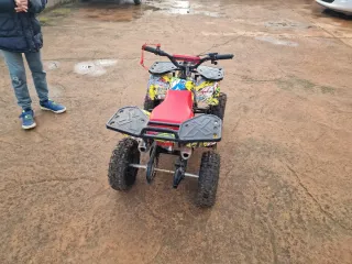 Quad niño gasolina rojo y amarillo
