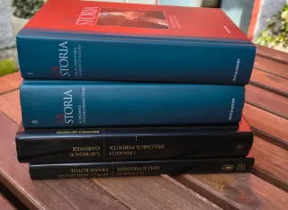 Lotto 4 libri storici