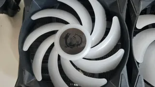 Sistema refrigeración líquida MAG CORELIQUID 240R