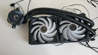 Sistema refrigeración líquida MAG CORELIQUID 240R