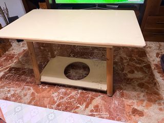 Mesa Camilla y su ropa de Tela Beige