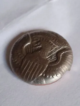 MONEDA MEDIO DOLAR.KENNEDY.ERROR MAL RECORTADA.