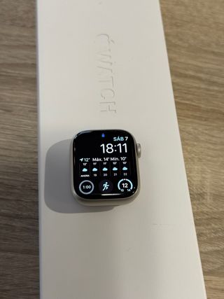Apple Watch Series 8 41mm Starlight Aluminio GPS