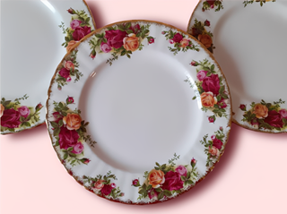 4 platos de 20 cm Royal Albert Old Country Roses