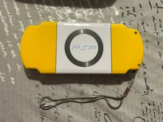 PSP Sony Amarillo edición Simpson