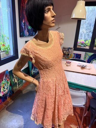Vestido de encaje rosa mujer