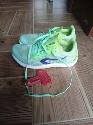 Zapatillas running decathlon número 34