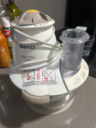 Procesador de alimentos Beko Max Robo 2156