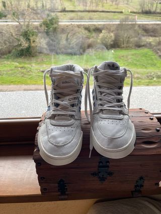 Adidas Drop Step Blancas y Azules