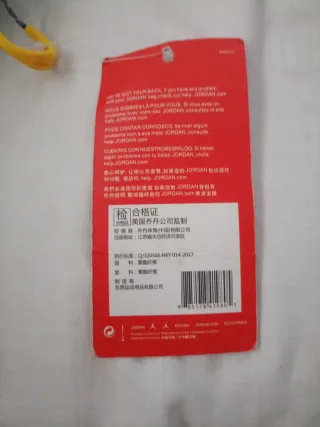 Riñonera Jordan Paris Negra y Roja