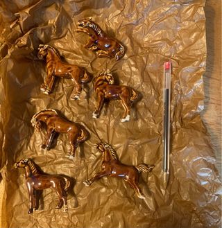 Figuritas de cerámica estilo antiguo