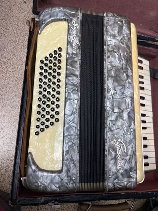 Acordeón Guerrini Super Luxe