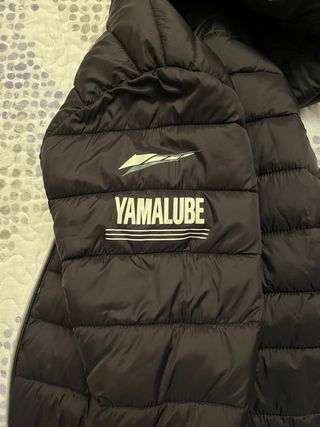 Chaqueta YAMAHA RACING Negra y Azul