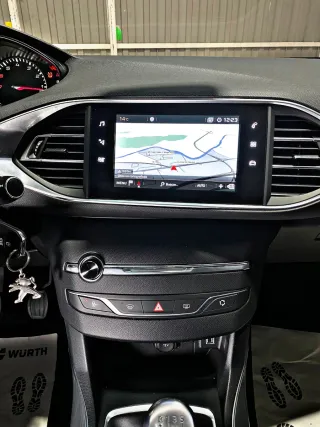 Peugeot 308 2017