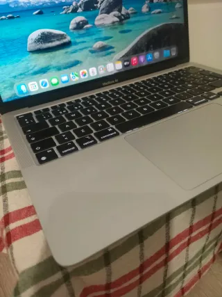MacBook Air M1 Batería 100% salud