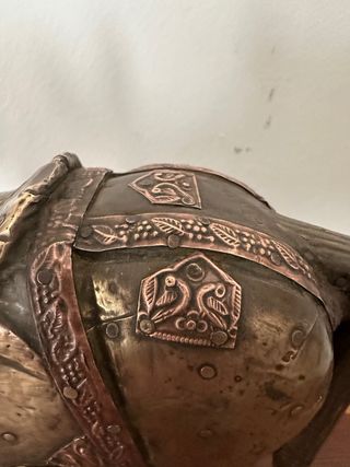 Cavallo arabo decorativo in metallo