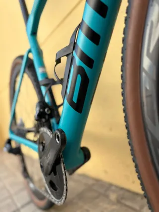 Bicicleta Gravel BMC Carbono