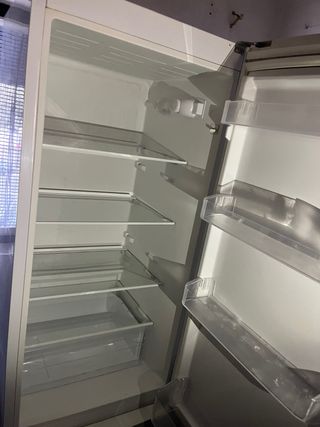 Frigorífico blanco hay que venir a recogerlo