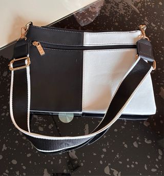 Bolso Misako Bicolor Negro y Blanco