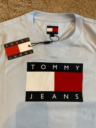 Camiseta Tommy Jeans Logo Bandera