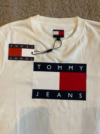 Camiseta Tommy Jeans Blanca Talla M