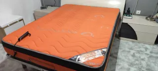 Somier Mecanizado y Colchón Viscoelástico