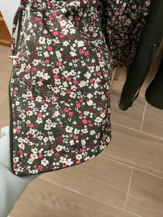 Cazadora reversible mujer verde floral