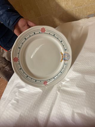 Platos de cerámica de restaurante El Velero
