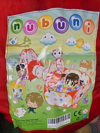 Piscina de bolas, casa y túnel y 300 bolas