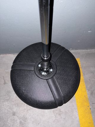 Punching ball rojo sin usar