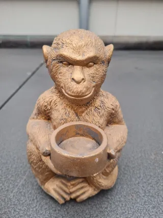 Statuetta scimmia dorata di vari modelli