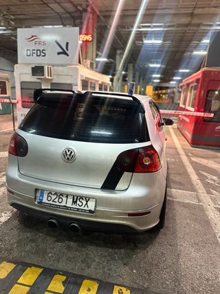 Volkswagen Golf 2005
