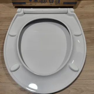 Asiento de inodoro Ideal Standard Tirso Universal