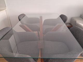 Mesa Comedor Cristal y Madera Banak Importa.