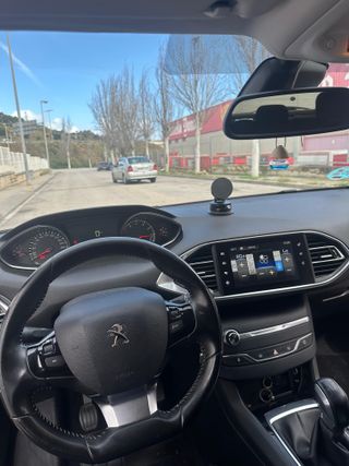 Peugeot 308 2017