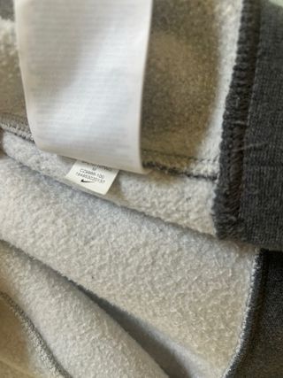 Sudadera Nike Gris y Blanca