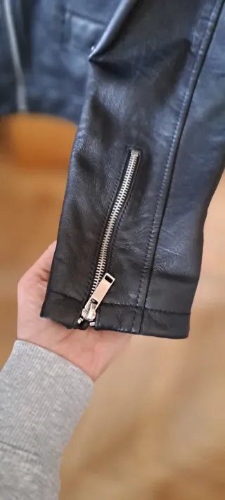 Chaqueta efecto piel Zara Negra Hombre